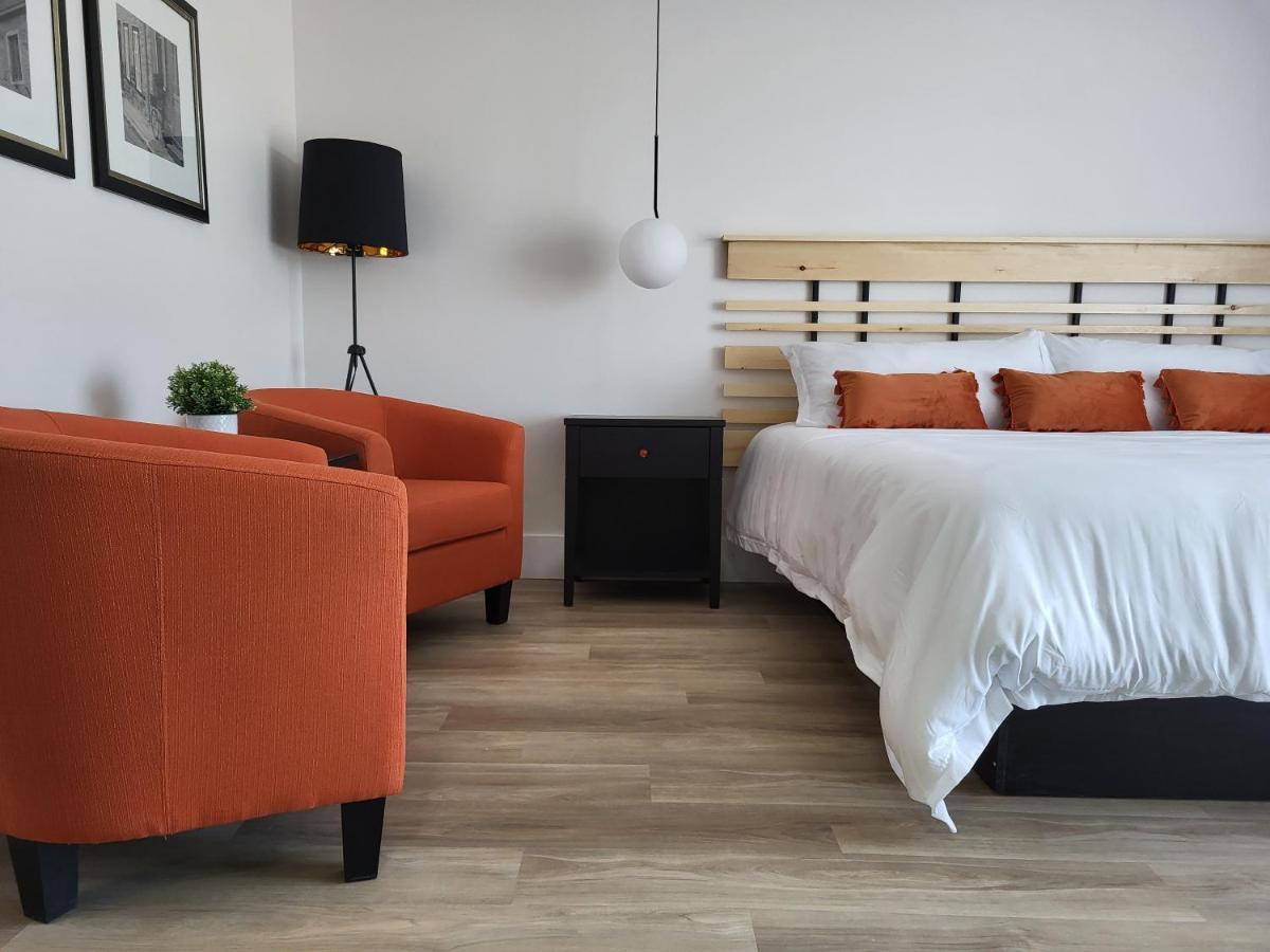 Motel Au Rocher Du Cap Cap-Saint-Ignace 外观 照片