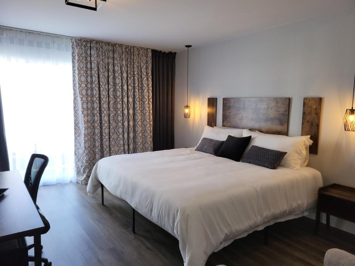 Motel Au Rocher Du Cap Cap-Saint-Ignace 外观 照片